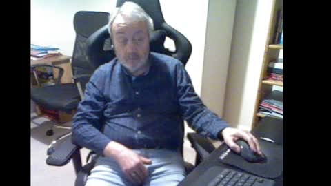 erasmus_d online show from 10, 1, 2025