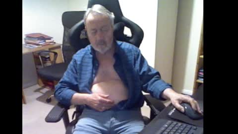 erasmus_d online show from 3, 11, 2025