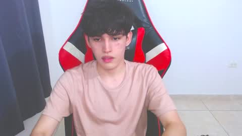 Snapshot of eren_tatakae chatting on 30, 12, 2024 eren_tatakae online show from 30, 12, 2024