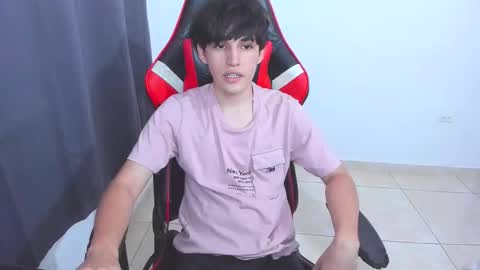 Snapshot of eren_tatakae chatting on 17, 9, 2025 eren_tatakae online show from 17, 9, 2025