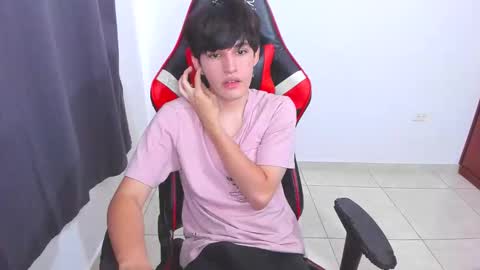 Snapshot of eren_tatakae chatting on 17, 9, 2025 eren_tatakae online show from 17, 9, 2025