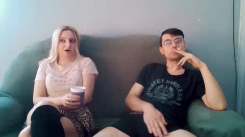 Snapshot of eric_basilio chatting on 4, 12, 2025 Eric Basilio online show from 4, 12, 2025