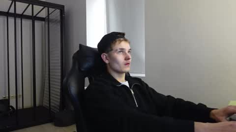    online show from 30, 10, 2025