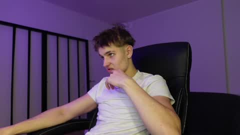    online show from 5, 12, 2025