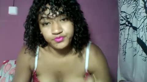 Snapshot of erica0586 chatting on 27, 10, 2025 erica0586 online show from 27, 10, 2025