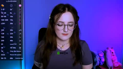 Snapshot of erica_breeze chatting on 15, 11, 2025 your dear Erica online show from 15, 11, 2025