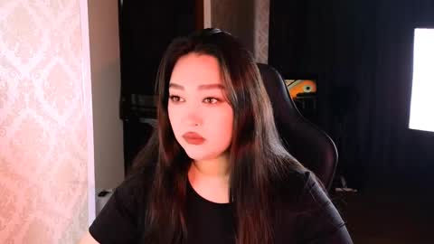 Erica Wayne online show from 20, 11, 2025