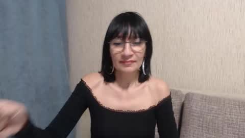 ericablack8 online show from 18, 1, 2025