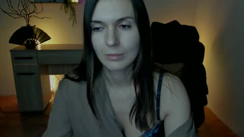EricaPowers online show from 5, 12, 2024