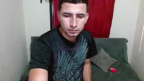 Snapshot of erick_lopez22 chatting on 27, 11, 2025 erick lopez online show from 27, 11, 2025