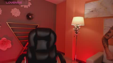 Erika Benz online show from 9, 1, 2025