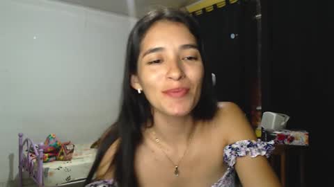 erina_1 online show from 24, 12, 2024