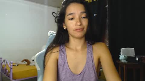 erina_1 online show from 7, 2, 2025