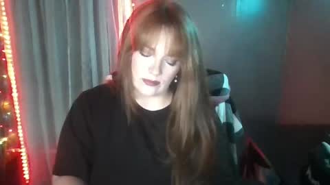 Snapshot of erinlovebabe chatting on 8, 1, 2025 Erinlove online show from 8, 1, 2025
