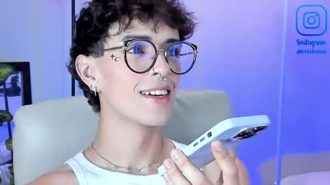   online show from 23, 11, 2025