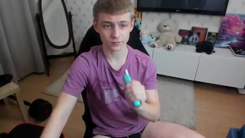 Snapshot of ermak_reborn chatting on 18, 11, 2025 Max online show from 18, 11, 2025