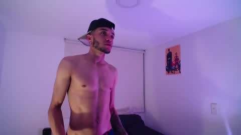 Snapshot of eros_chipre chatting on 2, 12, 2024 Eros online show from 2, 12, 2024