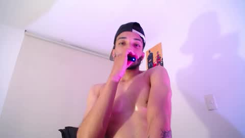 Snapshot of eros_chipre chatting on 4, 12, 2024 Eros online show from 4, 12, 2024