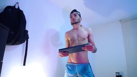 Snapshot of eros_chipre chatting on 4, 12, 2024 Eros online show from 4, 12, 2024