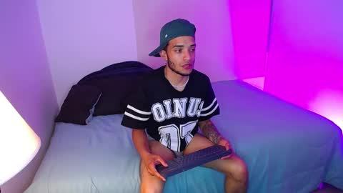 Snapshot of eros_chipre chatting on 13, 12, 2024 Eros online show from 13, 12, 2024