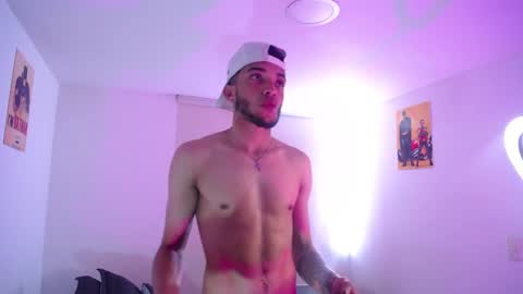 Snapshot of eros_chipre chatting on 31, 12, 2024 Eros online show from 31, 12, 2024