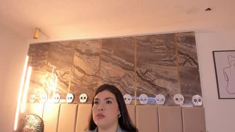 Snapshot of erotic_boobs chatting on 31, 10, 2025 Karen online show from 31, 10, 2025