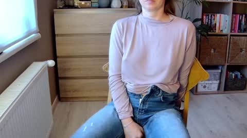 Melissa   online show from 17, 12, 2024
