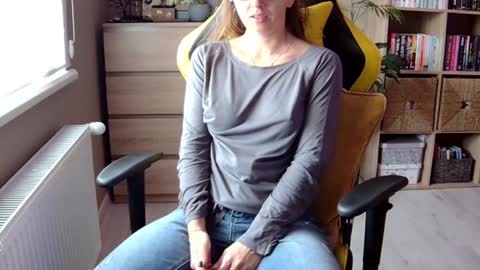 Melissa   online show from 19, 12, 2024