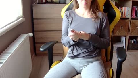 Melissa   online show from 29, 12, 2024