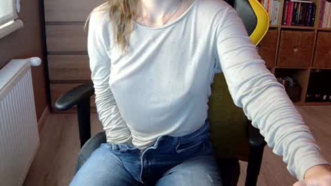 Melissa   online show from 2, 1, 2025