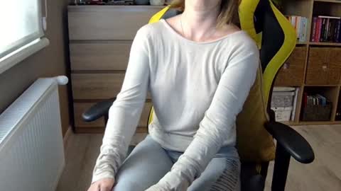 Melissa   online show from 1, 2, 2025