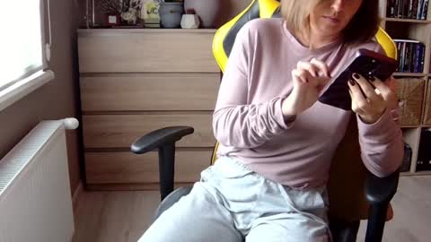 Melissa   online show from 6, 2, 2025
