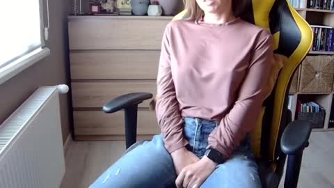Melissa   online show from 8, 2, 2025