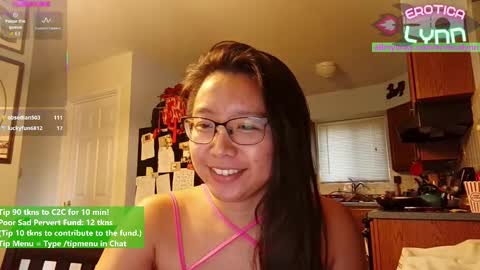 Lynn   online show from 23, 9, 2025
