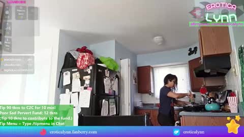 Snapshot of eroticalynn chatting on 20, 10, 2025 Lynn online show from 20, 10, 2025