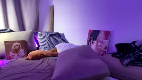 Rachel Rach online show from 3, 2, 2026