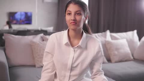 Hi Im Lori  online show from 4, 2, 2026