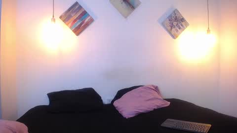 Scarlett online show from 16, 12, 2025