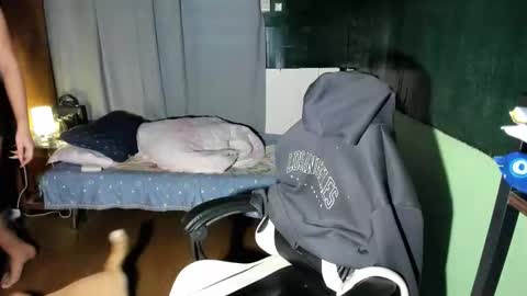 Chelliane online show from 1, 10, 2025