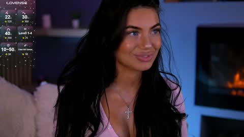 Snapshot of esmeluv chatting on 3, 12, 2024 Esme online show from 3, 12, 2024