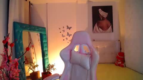 Snapshot of esmeralda098 chatting on 7, 3, 2025 Esmeralda online show from 7, 3, 2025