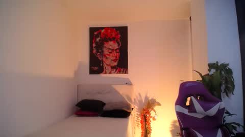 Snapshot of esmeralda098 chatting on 28, 10, 2025 Esmeralda online show from 28, 10, 2025