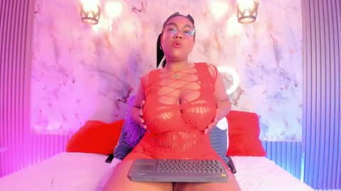 esmeralda online show from 8, 2, 2025