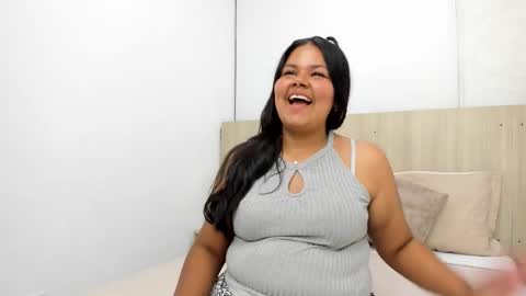 Esmeralda online show from 26, 11, 2025