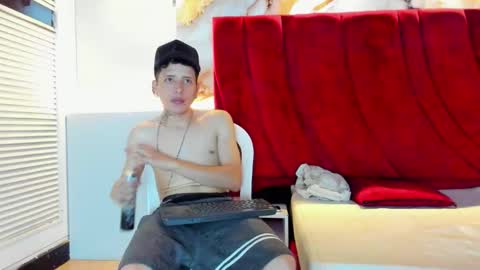 ESTEBAN online show from 16, 1, 2026