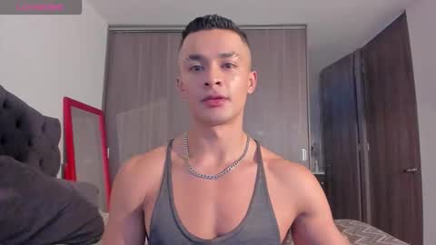 Esteban Stud online show from 8, 10, 2025
