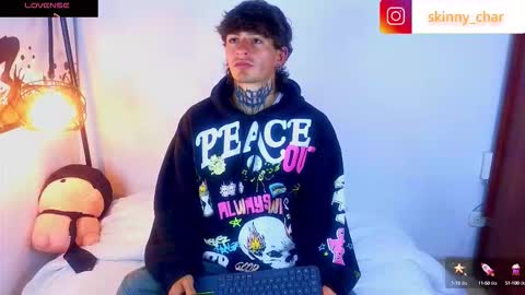 Snapshot of estebanchar_ chatting on 25, 9, 2025 Esteban independent model online show from 25, 9, 2025