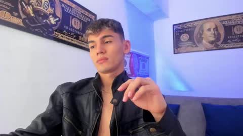 Esteban online show from 11, 12, 2024