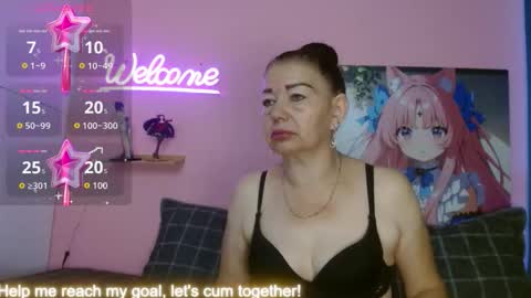 estefania_344 online show from 13, 10, 2025