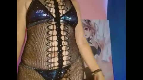 estefania_344 online show from 13, 1, 2026